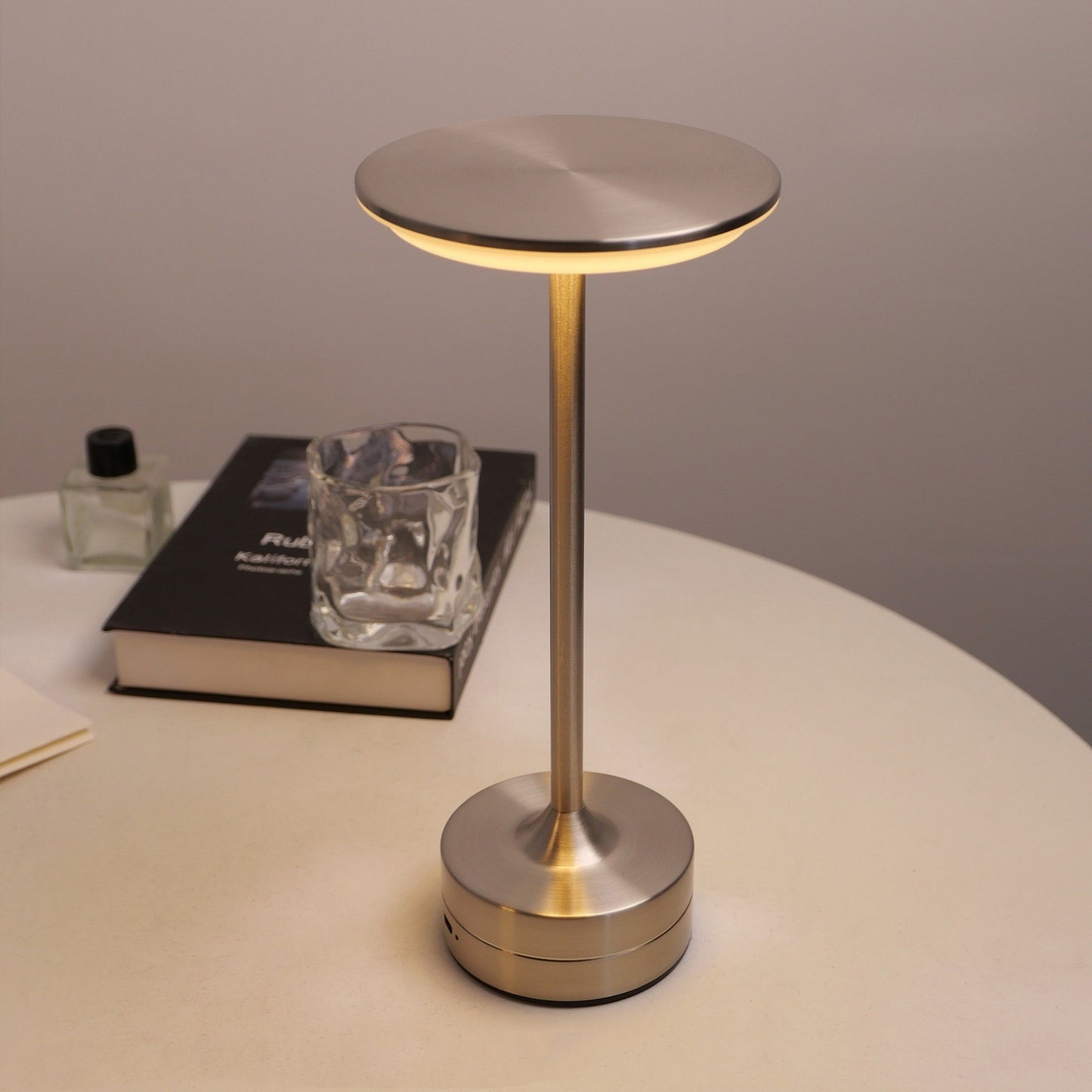 Table Lamp Touch Sensor metal lamp rose gold lifestyle image 